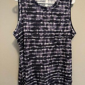 Athleta sleeveless shirt